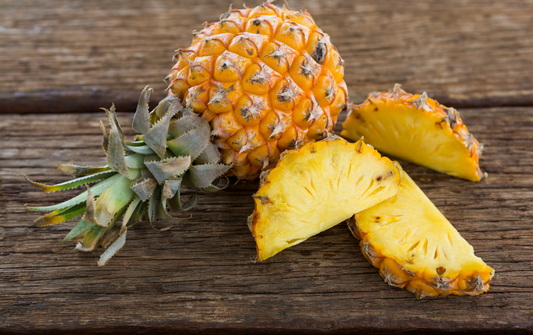 Ananas: Jak poznat zralý a čerstvý plod